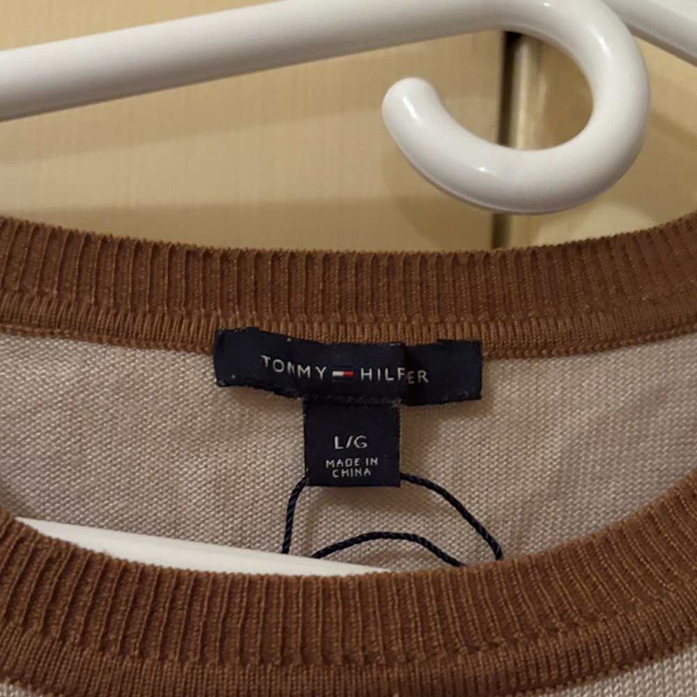 Tommy Hilfiger Tan Brown Pink Burgundy Sparkle Striped Sweater Knit
